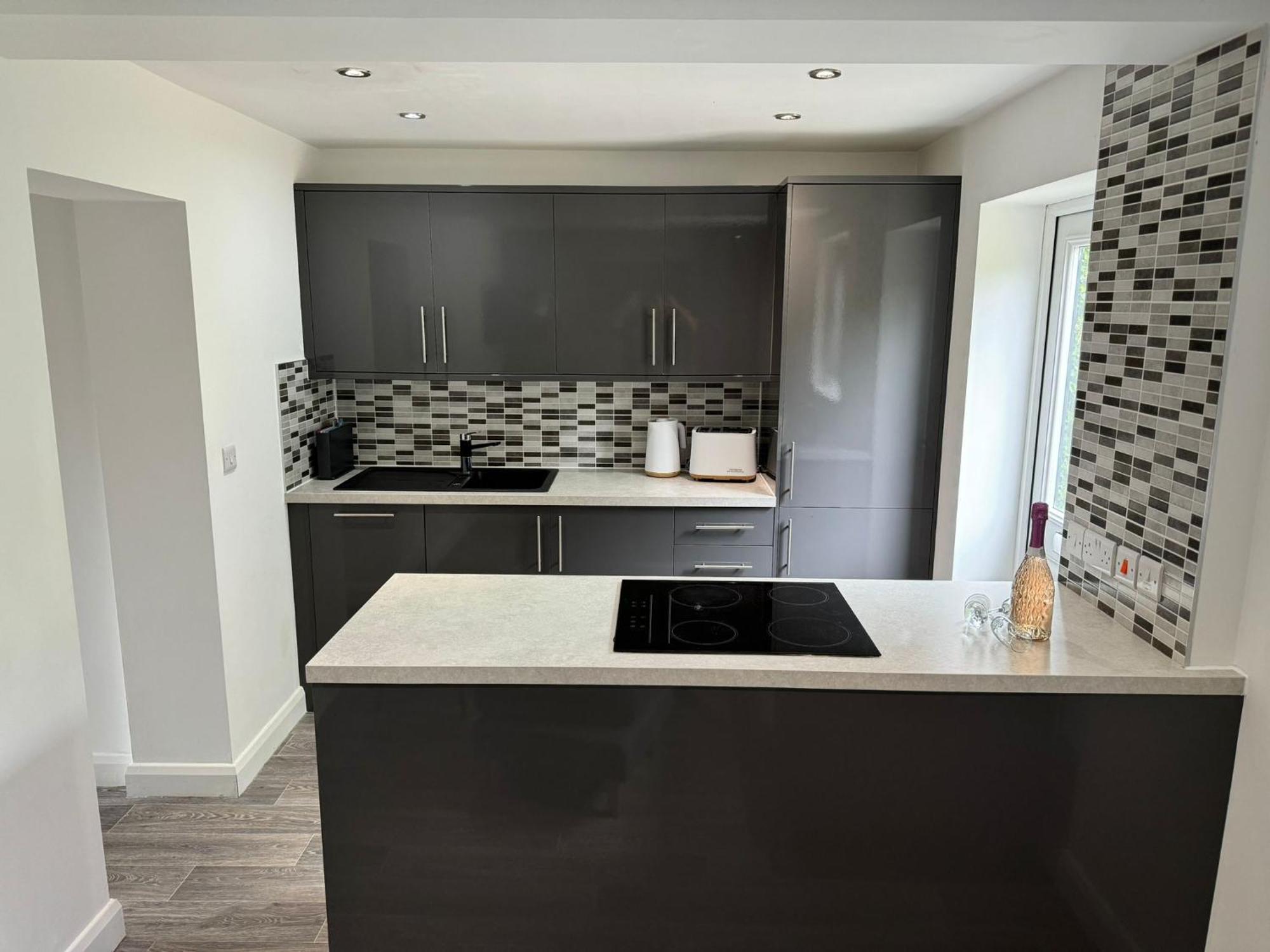 Apartment 2 Bed Scarisbrick Street - By Vici *